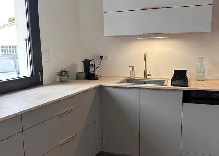 Maison Centre Sur Nyaraló